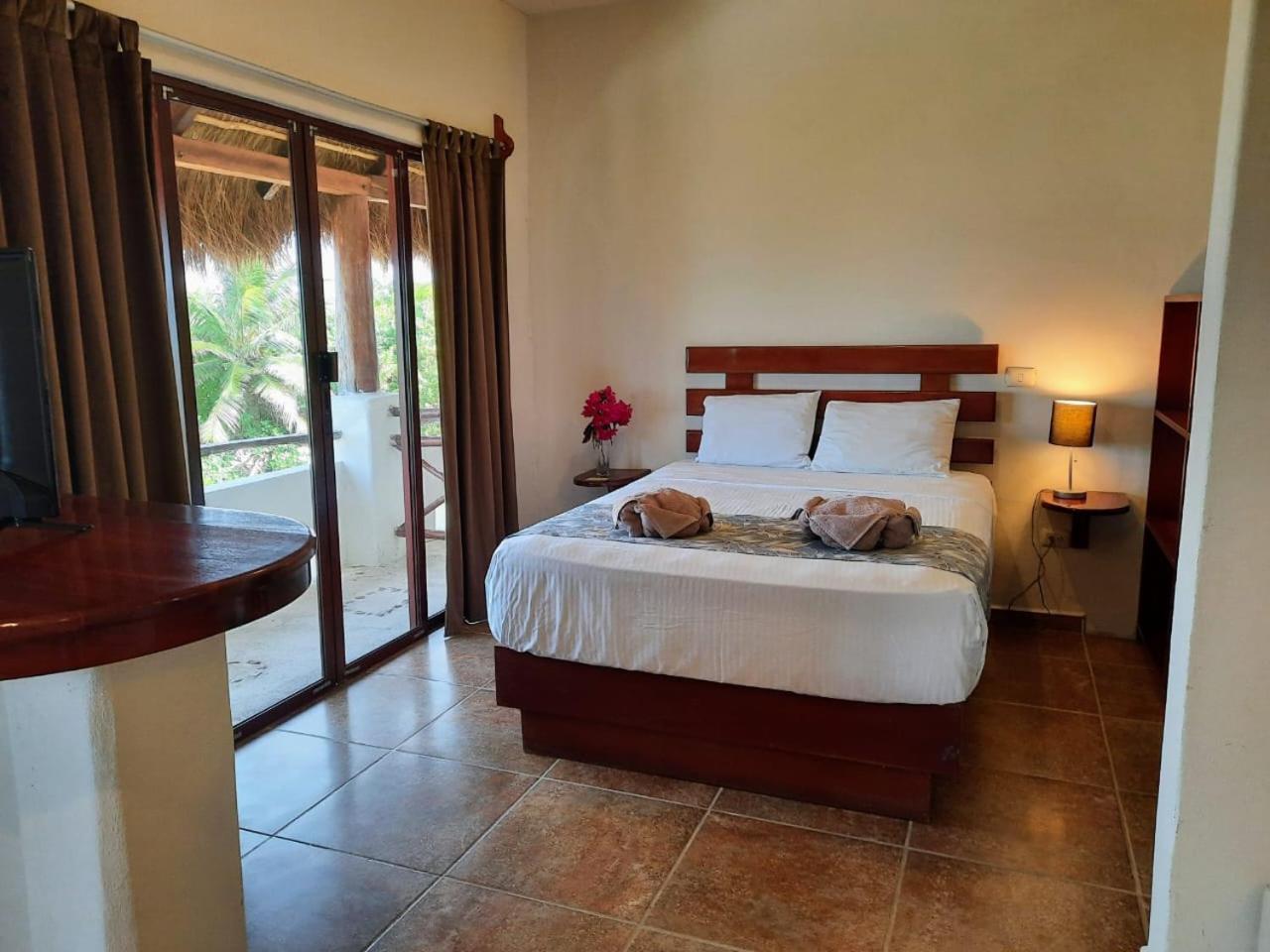 Porto Coral Hotel & Suites チェトゥマル エクステリア 写真
